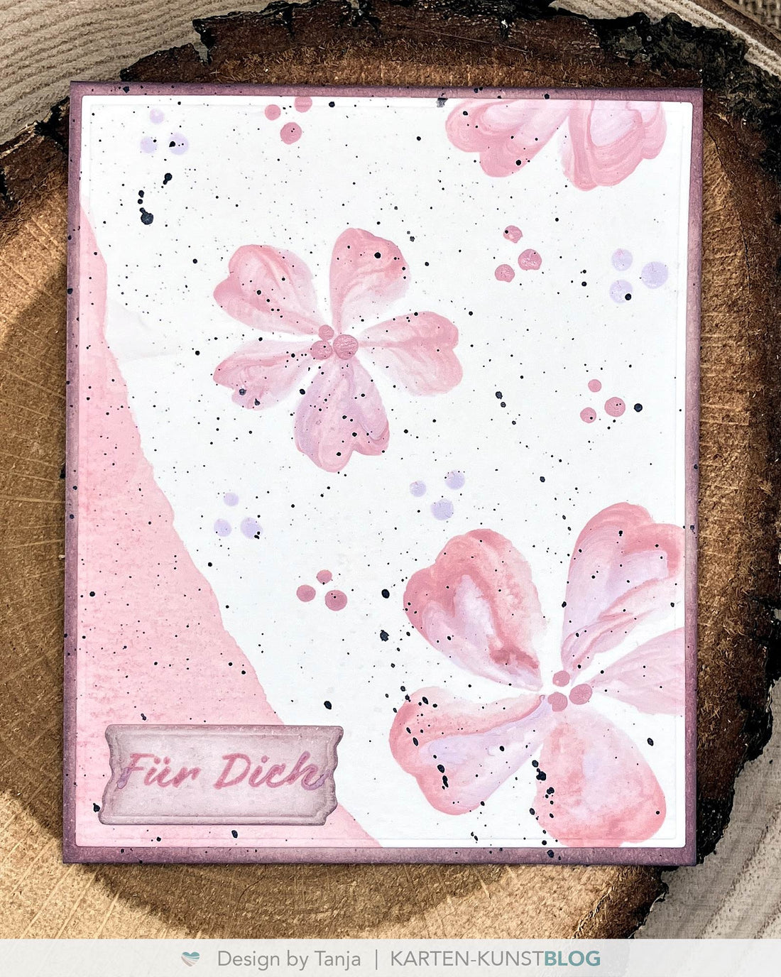 Zarte Blüten mit Distress Inks