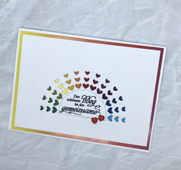 Regenbogenbunte Karte für ein Männerpaar