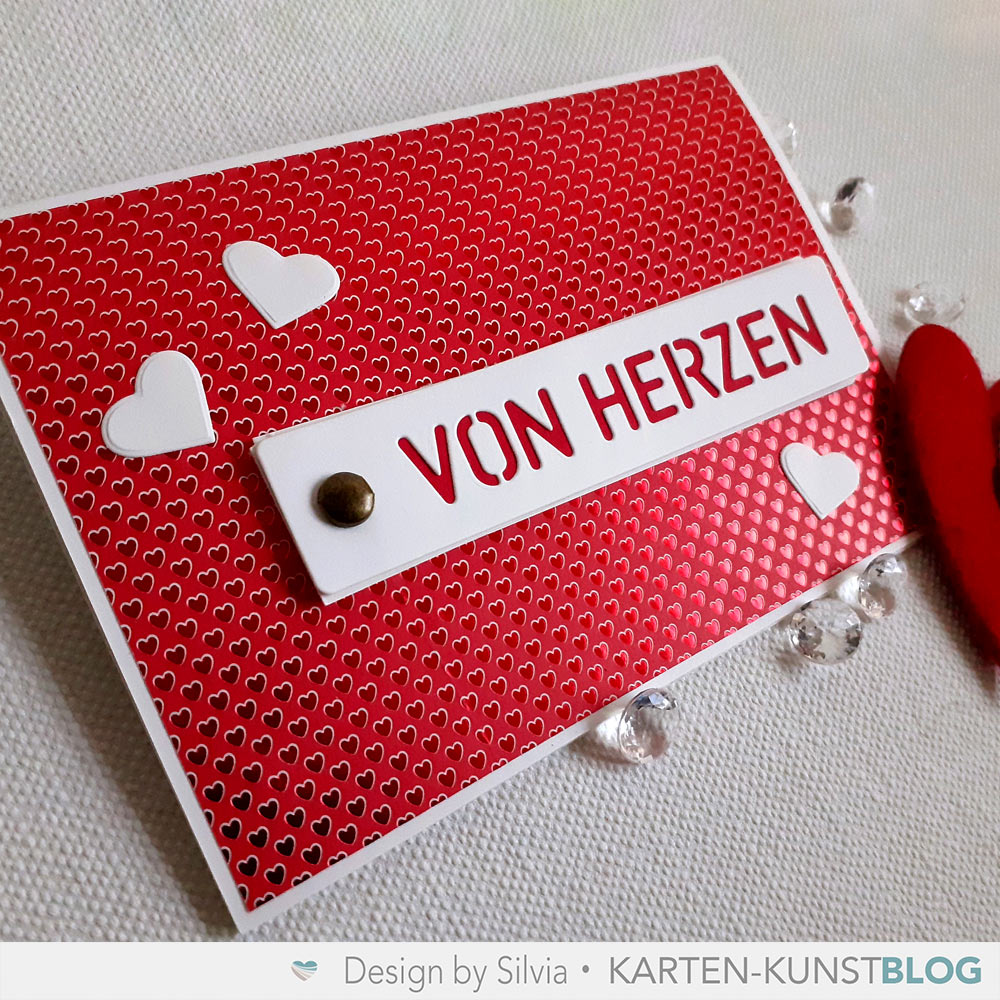 Herz-liche Glückwunschkarte mit Tags