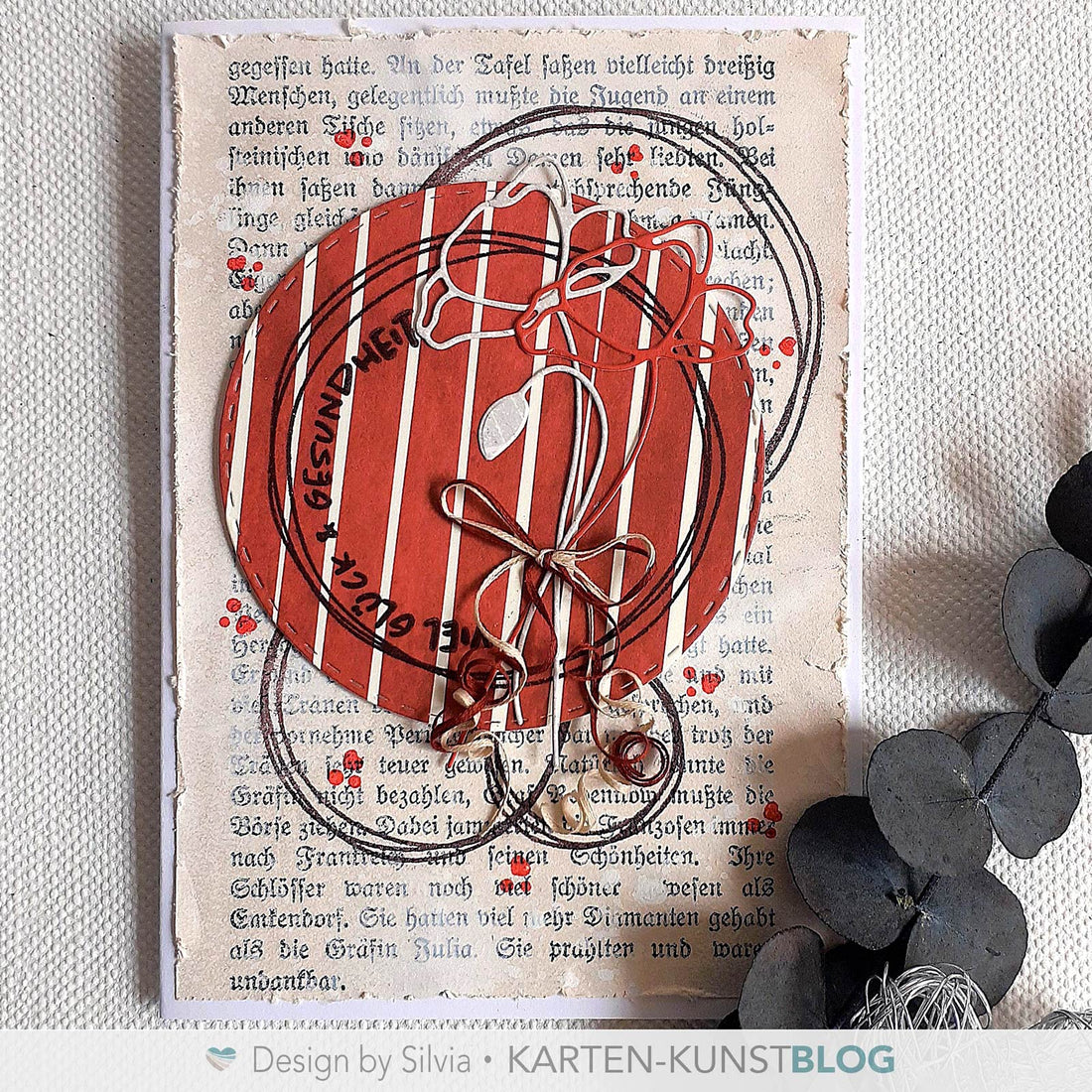 Kreise, Buchseiten und Mohnblumen: Mixed Media zum Wochenstart