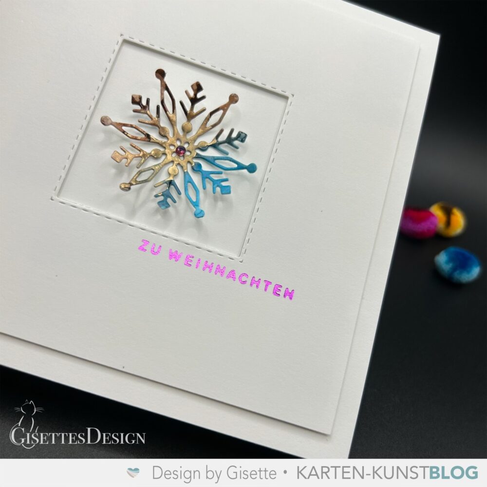 Weihnachtskarte mit Schneeflocke - Alcohol Inks & Hot Foil