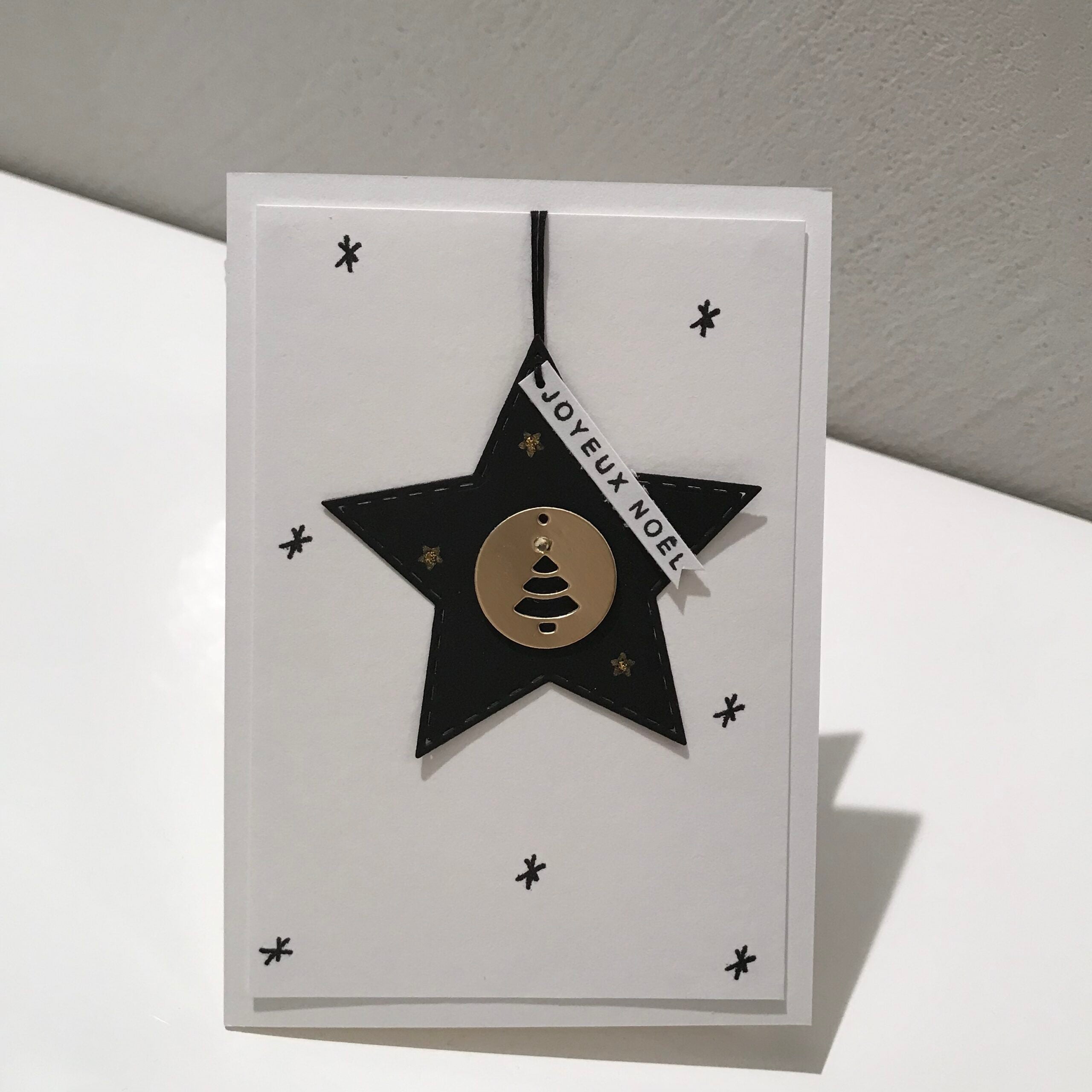 Karten-Kunst Stanzschablone kk-D160 - Stitched Nested Stars