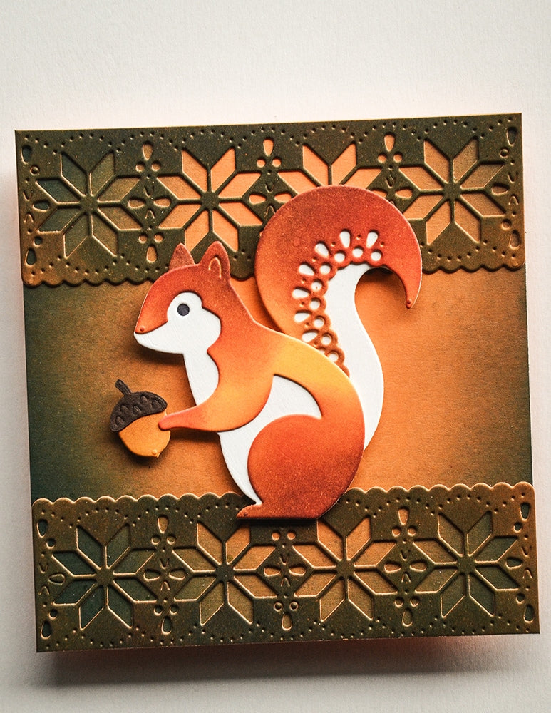 Poppy Stamps Stanzschablone - 2795 Nordic Acorn Squirrel