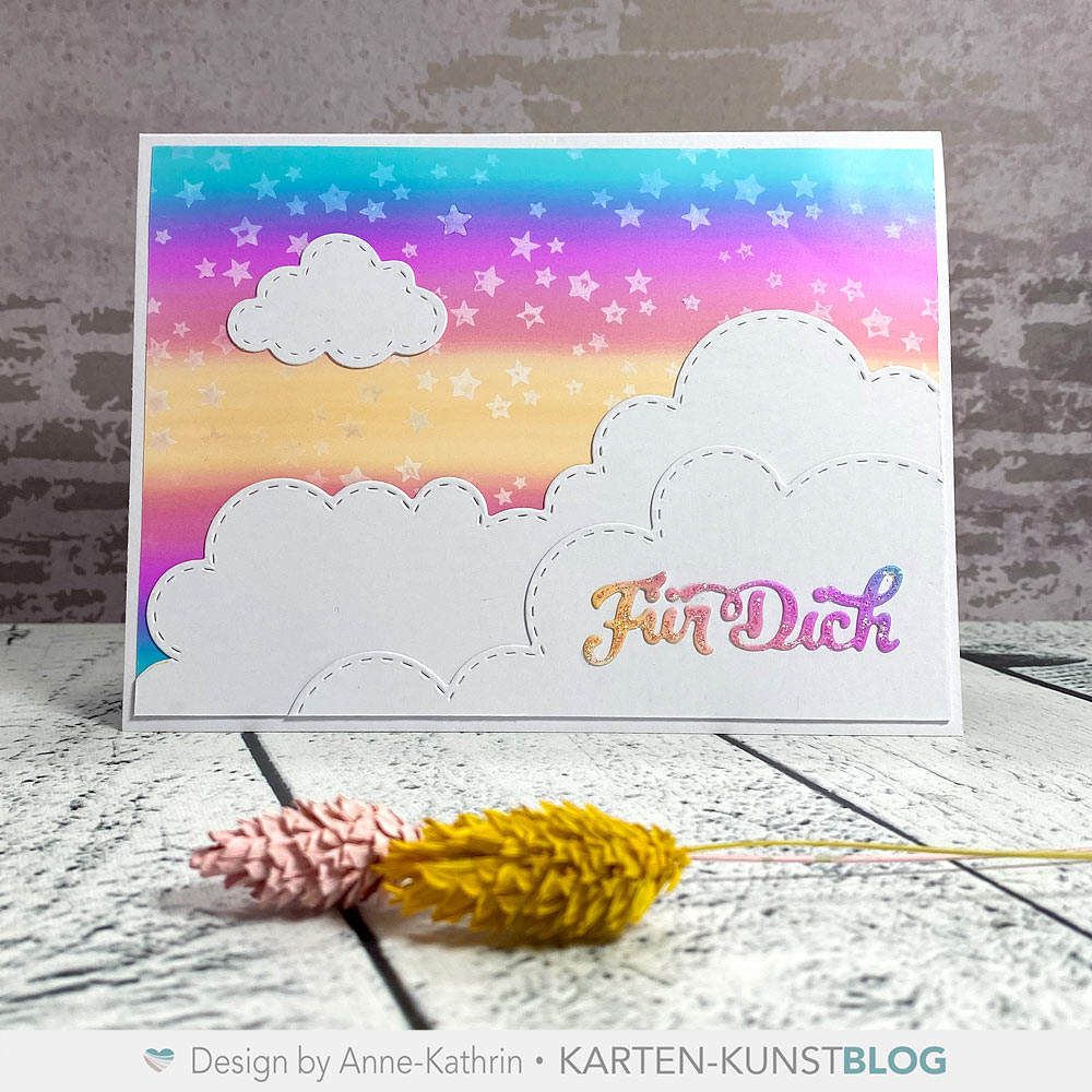 Karten-Kunst Stanzschablone kk-D211 - Stitched Clouds / Wolken mit Nahtlinien