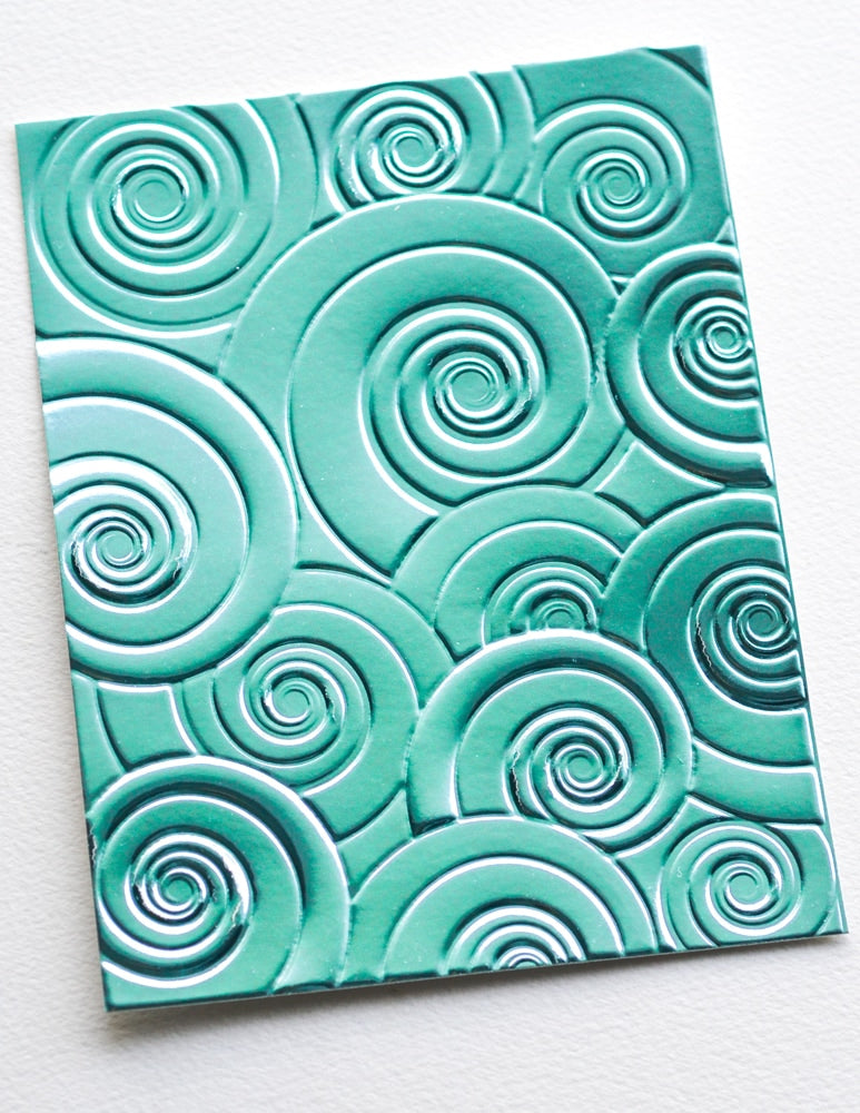 Memory Box 3D Prägeschablone - EF1033 Spiral Delight 3D Embossing Folder