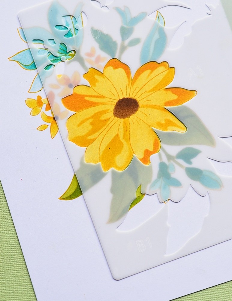 Memory Box Template Set - 88620 Gracious Floral Stencil Set